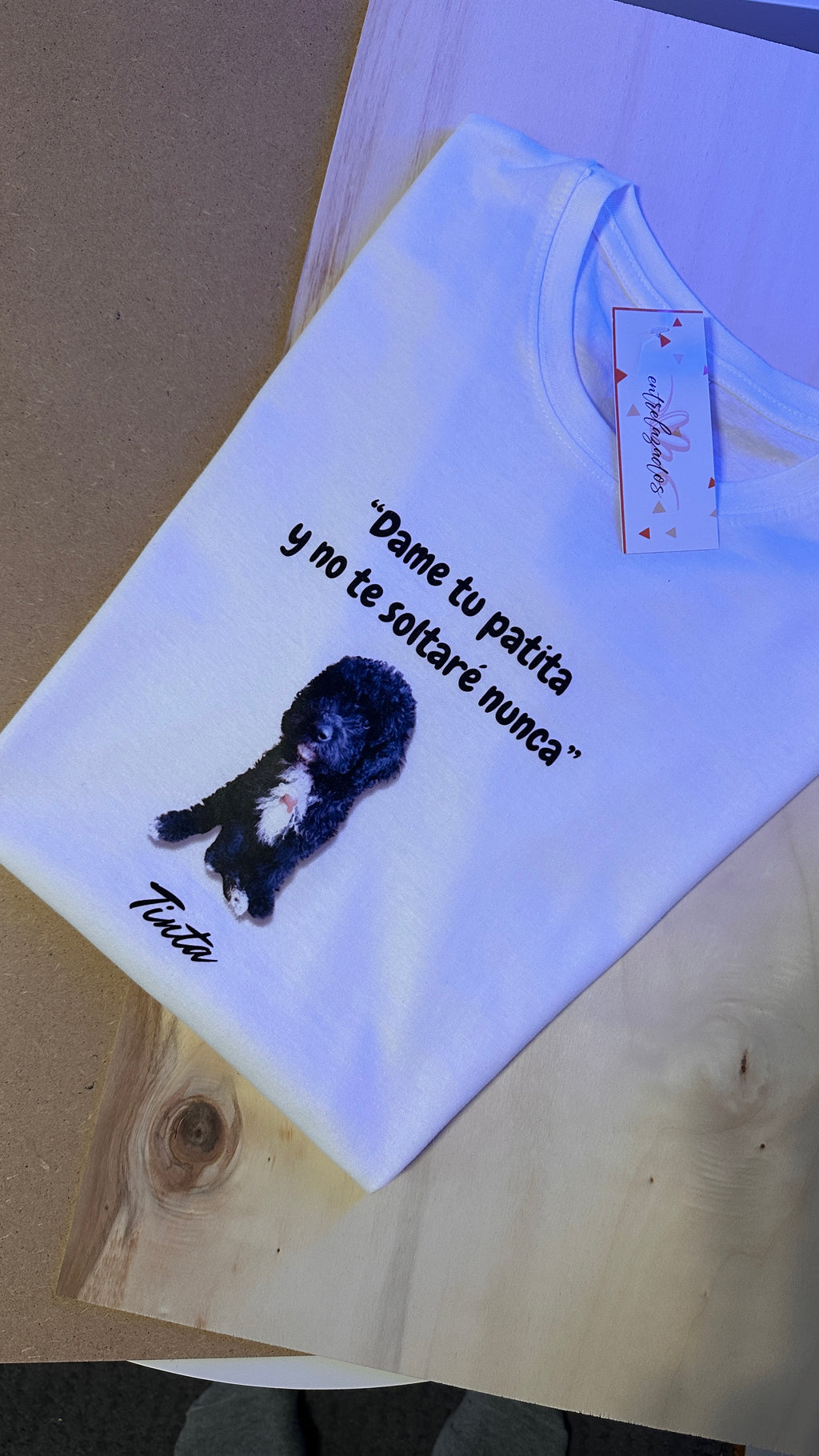 CAMISETA MANGA CORTA "DAME TU PATITA"